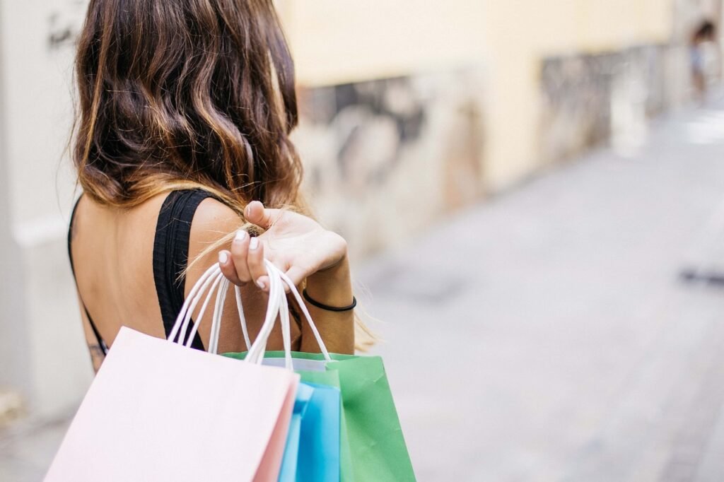 happy holidays, woman, shopping, lifestyle, adult, bags, buy, shopping bags, retail, sale, woman shopping-3040029.jpg